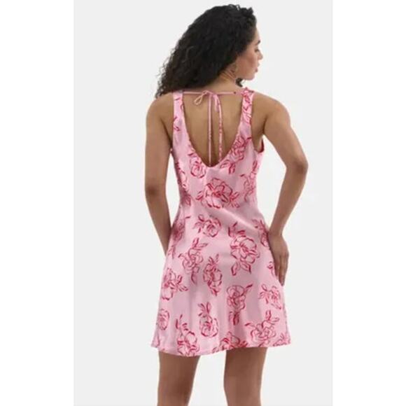 2/$30 NO BOUNDARIES Mini Dress Size XS Pink Mini Y2K Gen Z Floral - Picture 3 of 8